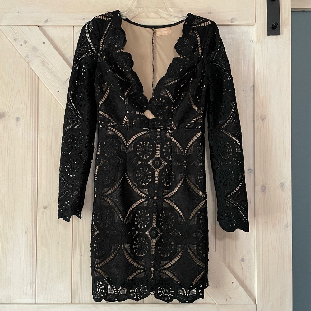Black Lace Dress!